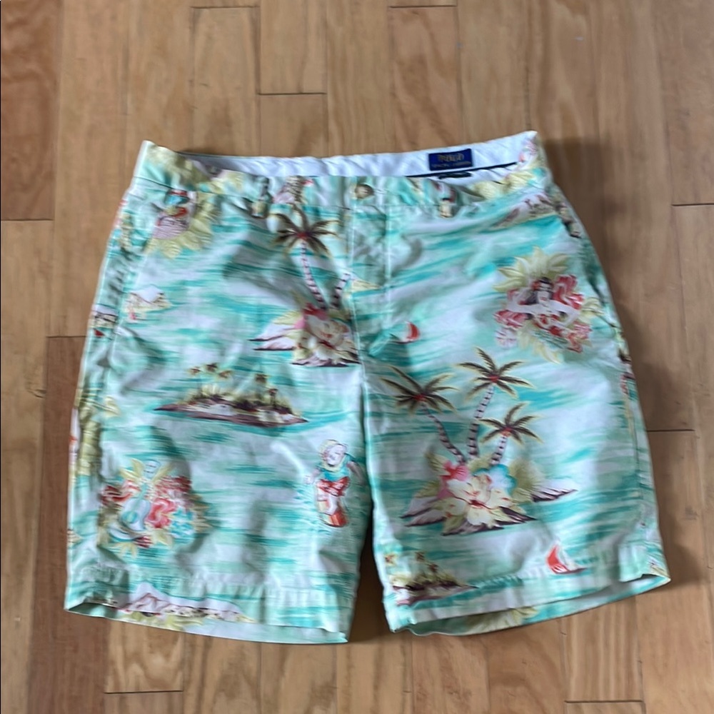 Polo by Ralph Lauren Men's Tropical Print  Shorts - size 36